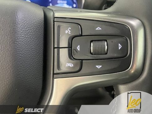 Used 2024 Chevrolet Silverado 1500 LT AWD/4WD image 16