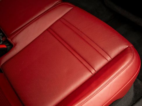 Certified 2021 Porsche Cayenne S AWD/4WD image 38