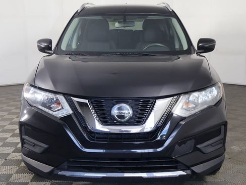 Used 2018 Nissan Rogue SV AWD/4WD image 10
