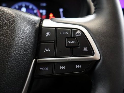 Certified 2025 Toyota Grand Highlander AWD Hybrid image 20