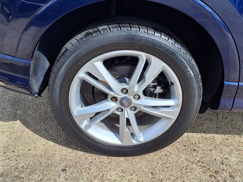 Used 2021 Audi Q3 2.0T Premium Plus w/ Premium Plus Package image 26