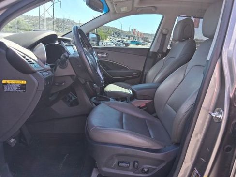 Used 2018 Hyundai Santa Fe Sport w/ Cargo Package image 4