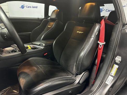 Used 2016 Dodge Challenger SRT Hellcat image 11