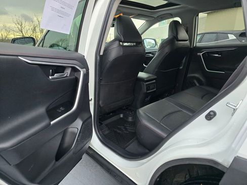 Used 2021 Toyota RAV4 TRD Off-Road image 21