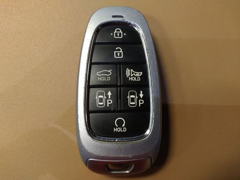 Used 2021 Hyundai Sonata Limited image 32