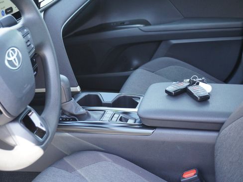 Used 2026 Toyota Camry LE FWD image 20