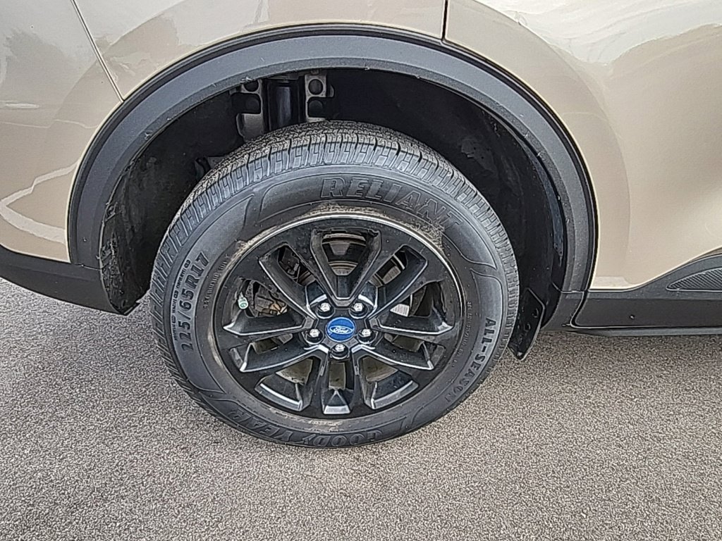 Used 2020 Ford Escape SE AWD/4WD image 11