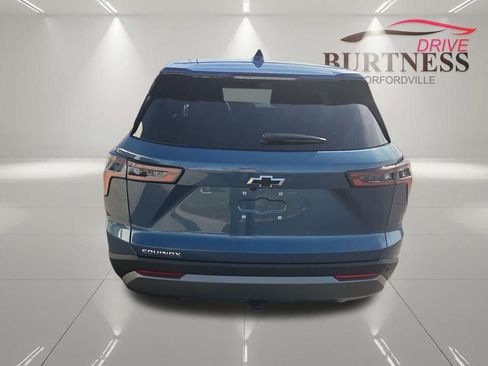 New 2026 Chevrolet Equinox LT w/ Convenience Package II image 6