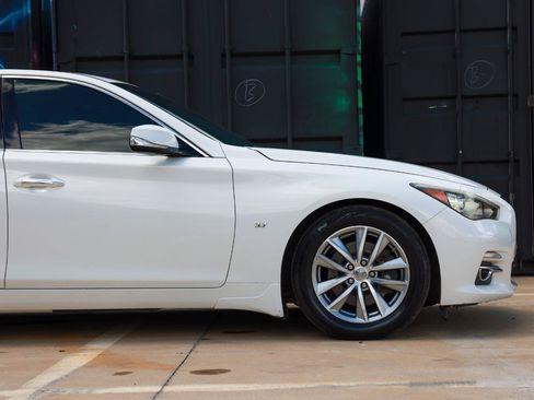Used 2014 INFINITI Q50 Premium w/ Navigation Package RWD image 21