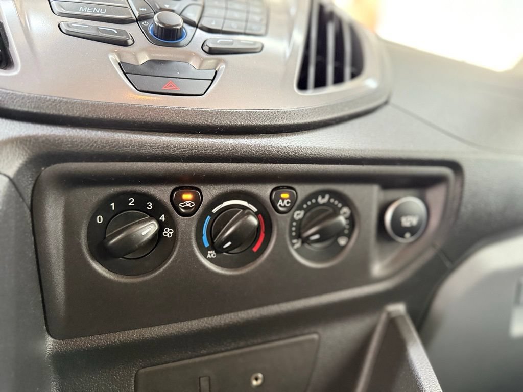 Used 2015 Ford Transit 150 XLT RWD image 39