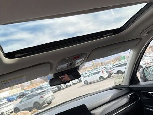 Certified 2023 Kia Telluride EX w/ EX Captain's Chair Package image 29