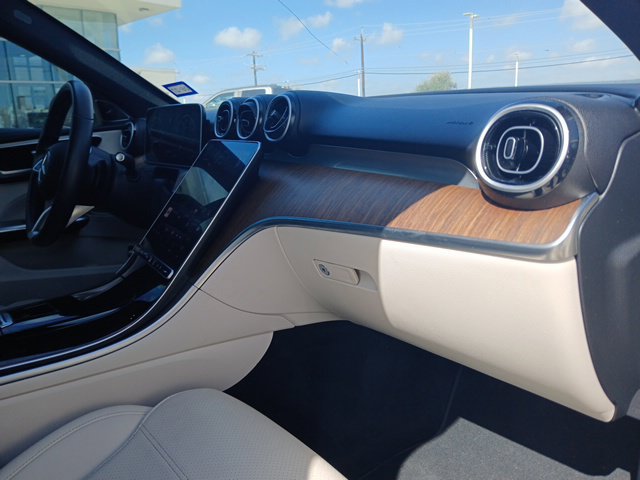 Used 2024 Mercedes-Benz C 300 Sedan image 18