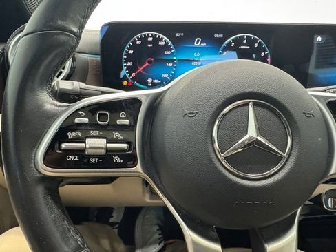 Used 2021 Mercedes-Benz CLA 250 image 22