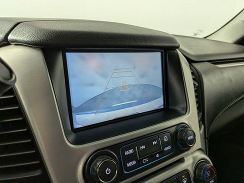 Used 2019 GMC Yukon XL SLE w/ SLE Value Package AWD/4WD image 5