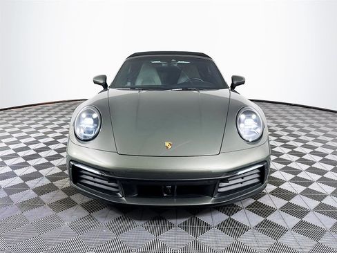 Used 2020 Porsche 911 Carrera image 2