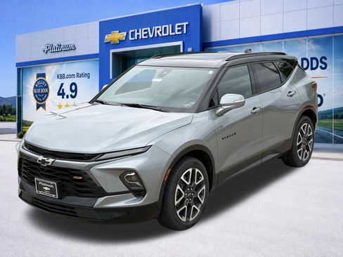 Used 2025 Chevrolet Blazer RS w/ Driver Confidence II Package FWD image 14