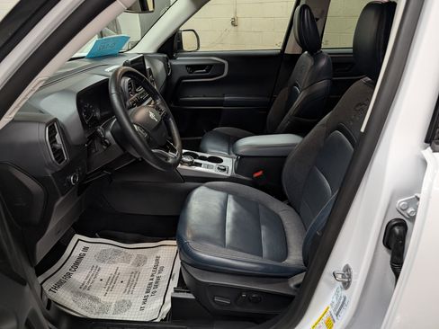 Used 2022 Ford Bronco Sport Outer Banks w/ Tech Package image 13