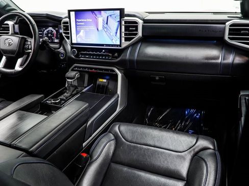 Used 2022 Toyota Tundra Platinum image 15