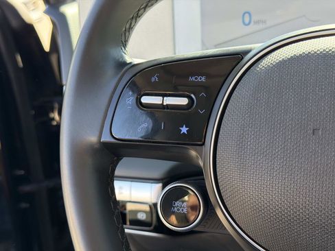 Used 2024 Hyundai Ioniq 5 SE image 21