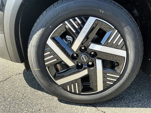 New 2026 Nissan Kicks SV w/ SV Premium Package image 20