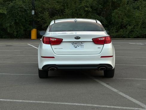 Used 2015 Kia Optima LX image 4