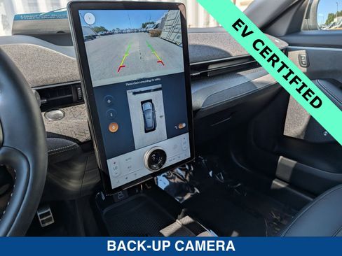 Certified 2025 Ford Mustang Mach-E GT AWD/4WD image 32