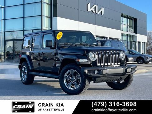 Used 2021 Jeep Wrangler Unlimited Sahara AWD/4WD image 1