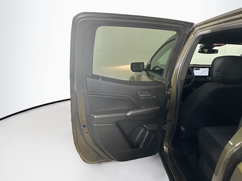 Used 2024 Chevrolet Colorado Trail Boss AWD/4WD image 26