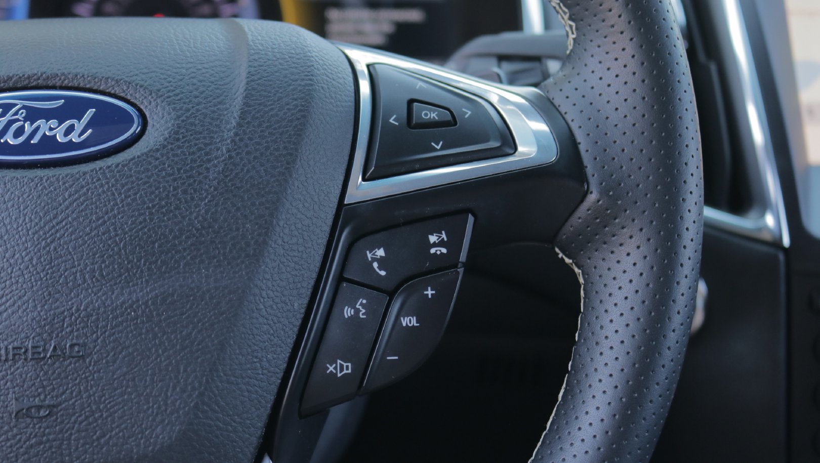 Used 2019 Ford Edge ST w/ Equipment Group 401A AWD/4WD image 20