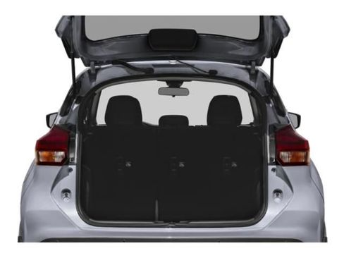 Used 2024 Nissan Kicks SV FWD image 11