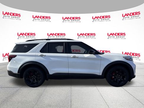 Used 2020 Ford Explorer ST w/ ST Street Pack image 2