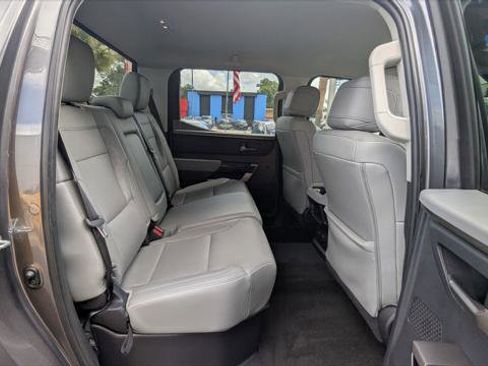 Used 2023 Toyota Tundra Limited image 17