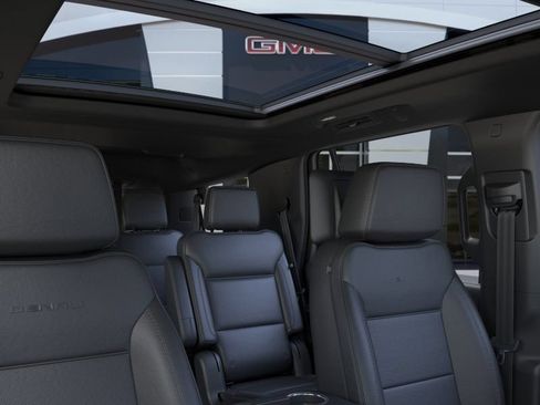 New 2026 GMC Yukon Denali w/ Denali Reserve Package AWD/4WD image 24