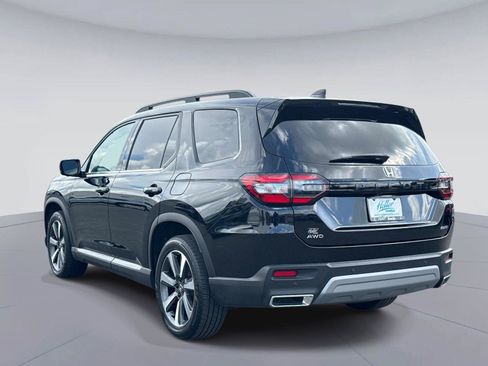 Certified 2024 Honda Pilot Elite image 6