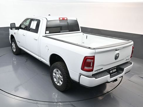 Used 2024 RAM 2500 Laramie AWD/4WD image 17