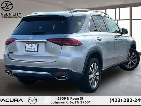 Used 2022 Mercedes-Benz GLE 350 4MATIC w/ Premium Package image 2