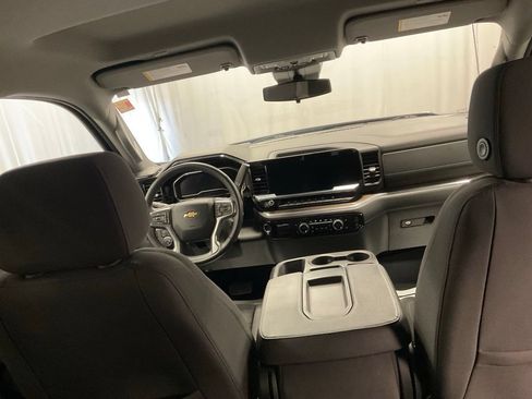 Used 2023 Chevrolet Silverado 1500 LT w/ Safety Package AWD/4WD image 25