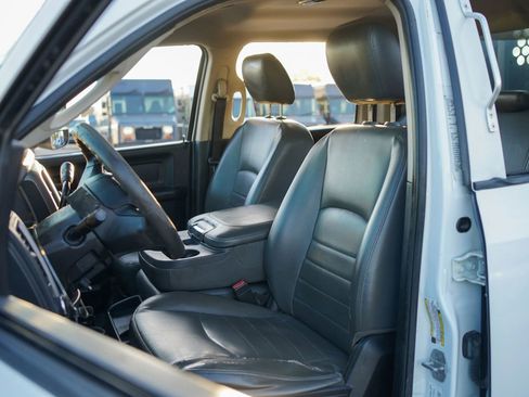 Used 2014 RAM 5500 Tradesman image 37