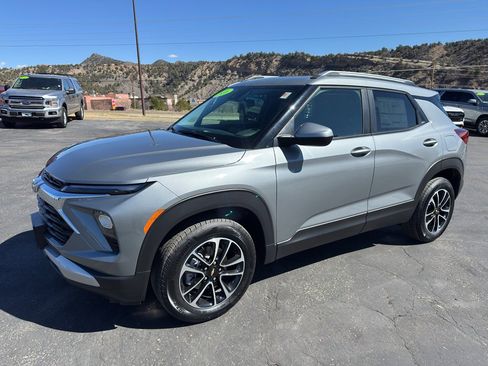 New 2026 Chevrolet TrailBlazer LT w/ LT Cold Weather Package image 3