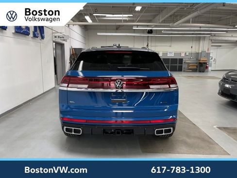 New 2025 Volkswagen Atlas Cross Sport SEL Premium R-Line image 4
