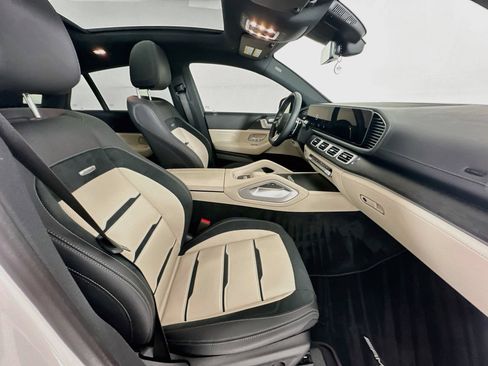 Certified 2025 Mercedes-Benz GLE 53 AMG 4MATIC Coupe image 31