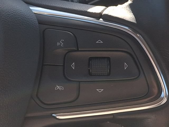 Used 2022 Buick Encore GX Essence w/ Advanced Technology Package AWD/4WD image 23