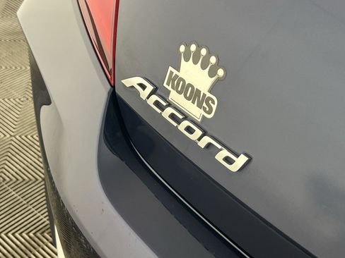 Used 2017 Honda Accord EX-L image 28