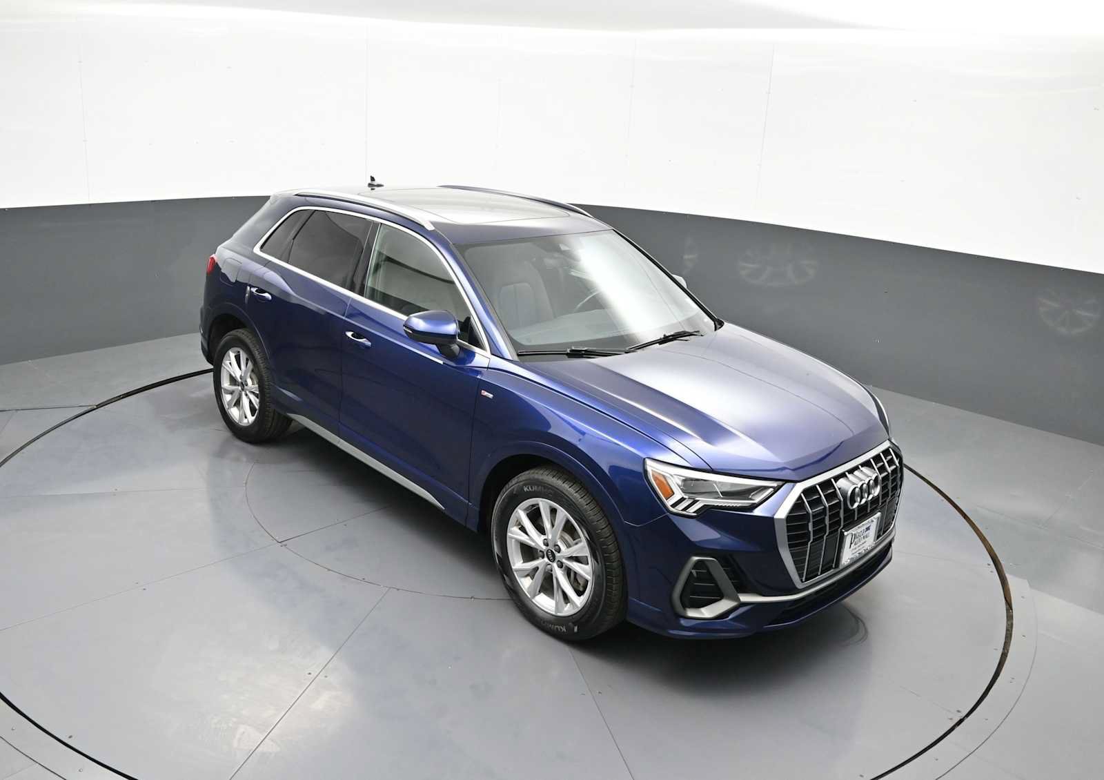 Used 2023 Audi Q3 2.0T Premium Plus AWD/4WD image 35