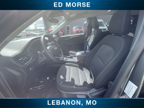 Used 2025 Ford Escape Active AWD/4WD image 18