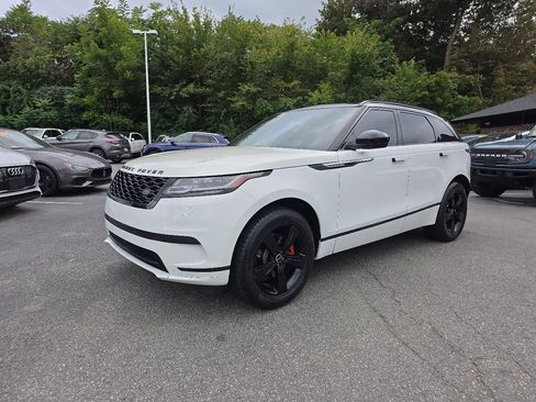 Used 2018 Land Rover Range Rover Velar S image 17