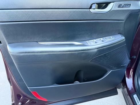 Used 2024 Hyundai Palisade Limited image 12