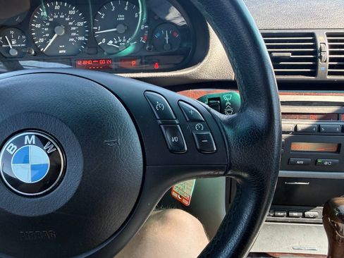 Used 2005 BMW 325Ci Convertible RWD image 40