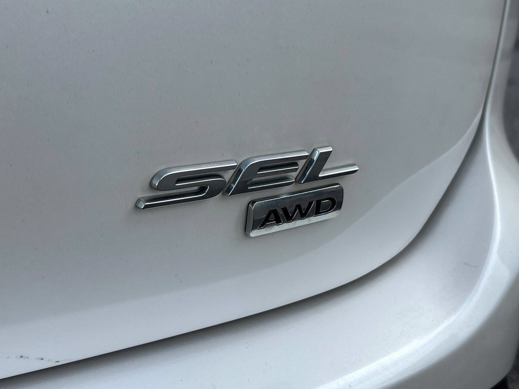 Used 2015 Ford Edge SEL w/ Equipment Group 201A AWD/4WD image 48