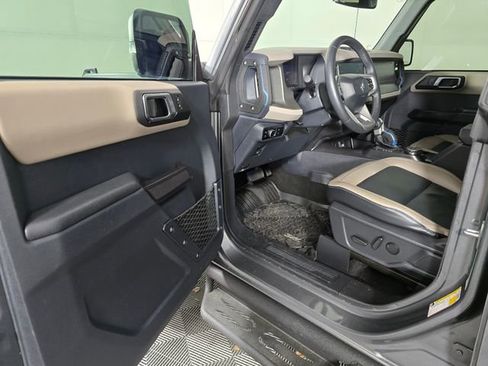 Certified 2024 Ford Bronco Wildtrak image 21